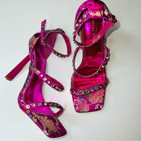 AKIRA Shoes - Azalea Wang Heels Hot Pink Brocade Embellished Embroidered Stiletto Heels 8.5